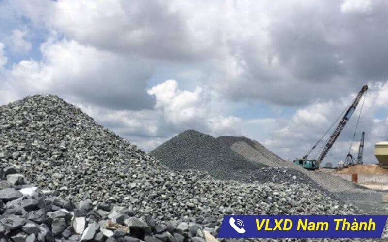 Bãi đá 0x4 tại VLXD Nam Thành với trữ lượng lớn đảm bảo cung ứng cho mọi dự án