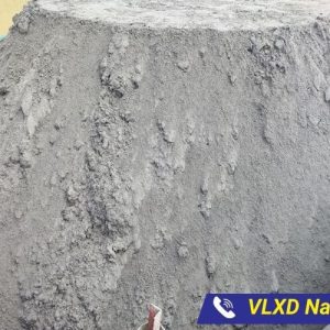 Vận chuyển cát bằng sà lan trên sông