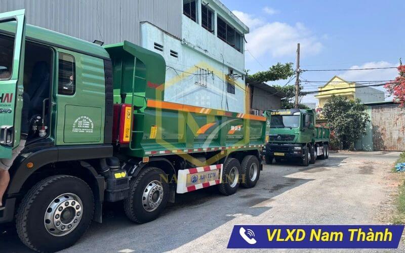 Vận chuyển cát tới khu vực Bình Thạnh bằng xe ben