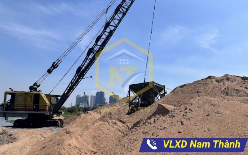 VLXD Nam Thành cung cấp cát Hóc Môn
