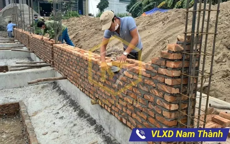 Dùng cát lấp xây tường được không?
